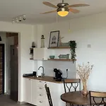 Evan By The Sea Escape Apartment